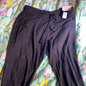 American eagle sweat pants/lounge pants.